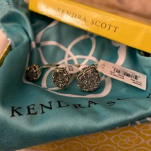Kendra Scott Naomi ring